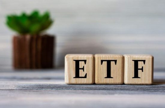 bitcoin etfs face fourth consecutive day of outflows with 157 million loss as ether etfs attract 13 million inflow 768x432 1